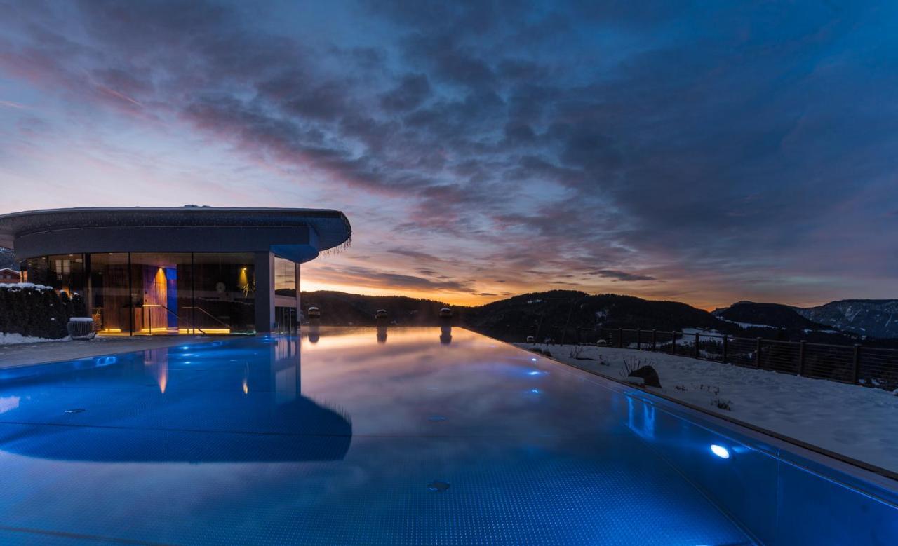 Hafling Hotel Chalet Mirabell מראה חיצוני תמונה